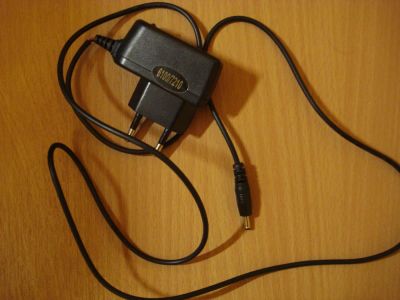 Лот: 4200742. Фото: 1. китайская зарядка для nokia (толстая... Зарядные устройства, блоки питания, адаптеры сетевые для смартфонов