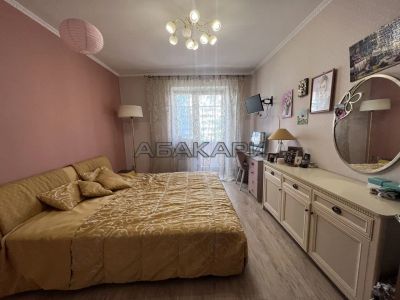 Лот: 20611647. Фото: 1. Сдам 4-комн. улица Дубровинского... Квартиры, студии