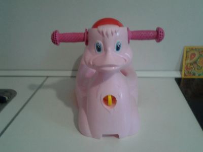 Лот: 6335452. Фото: 1. горшок-игрушка уточка. Ванночки, сиденья, горшки