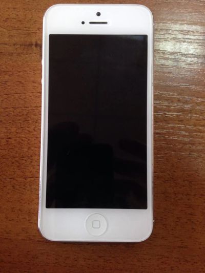 Лот: 5289071. Фото: 1. Iphone 5 32gb. Смартфоны