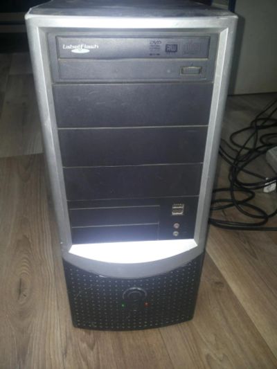 Лот: 6811547. Фото: 1. Системный блок Celeron E3200. Компьютеры в сборе
