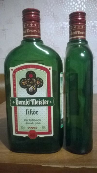 Лот: 12237342. Фото: 1. Бутылки Herald Meister 0,5л. Бутылки, пробки, этикетки
