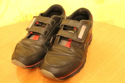 Лот: 6318047. Фото: 1. Кроссовки Reebok, 34 р-р. Кеды, кроссовки
