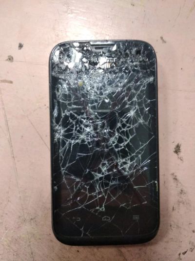 Лот: 12747918. Фото: 1. Huawei ascend y 210. Смартфоны