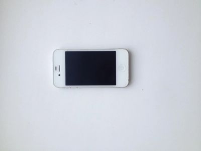 Лот: 4436742. Фото: 1. Продам Айфон 4s 16гб, белый. Смартфоны