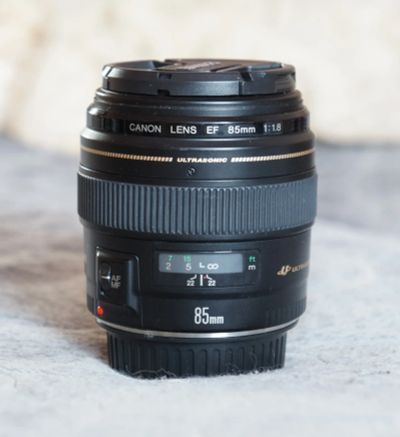 Лот: 19618844. Фото: 1. Canon EF 85mm 1.8 usm. Объективы