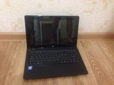Лот: 9575883. Фото: 1. Ноутбук iRu U100t (Atom N2815... Ноутбуки
