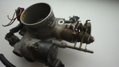 Лот: 15649325. Фото: 1. Дроссельная заслонка EJ 20 subaru... Двигатель и элементы двигателя
