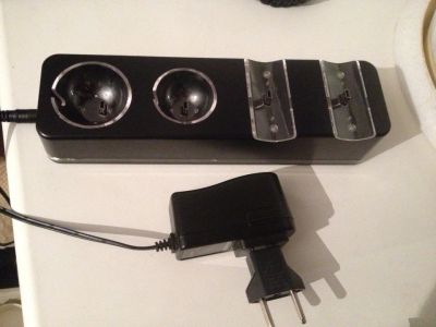Лот: 6302941. Фото: 1. Зарядное устройство Playstation... Аксессуары для игровых приставок, консолей, геймпады