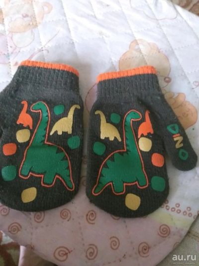 Лот: 13724858. Фото: 1. Варежки Dino. Шарфы, варежки