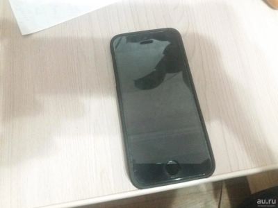 Лот: 10457769. Фото: 1. Iphone SE 32gb. Смартфоны