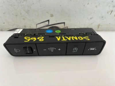 Лот: 24843749. Фото: 1. блок кнопок Hyundai Sonata DN8. Двигатель и элементы двигателя