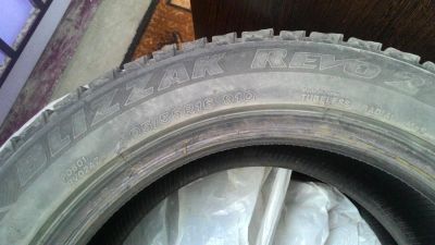 Лот: 8197652. Фото: 1. Bridgestone Revo 2 205/55 R16... Шины