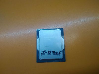 Лот: 24985478. Фото: 1. Б\У процессор для компьютера SRL5Z... Процессоры