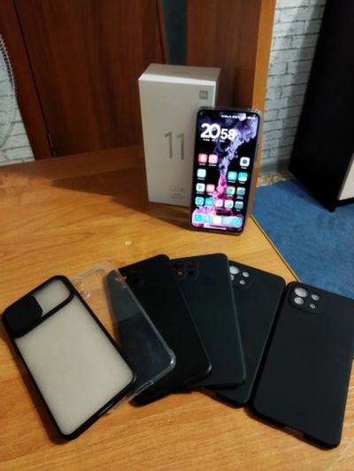 Лот: 18625173. Фото: 1. Xiaomi mi 11 lite. Смартфоны