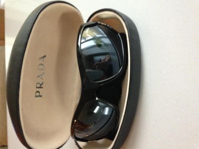 Лот: 3185362. Фото: 1. Очки солнцезащитные "Prada". Очки солнцезащитные