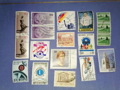 Лот: 25073717. Фото: 1. Марки иностранные. Разные 25. Марки