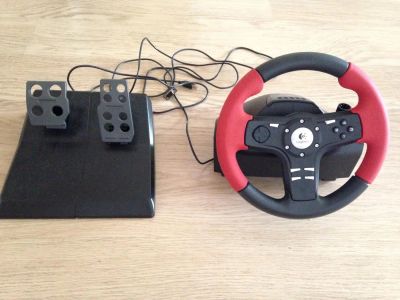 Лот: 4058817. Фото: 1. игровой руль Logitech (963357... Рули, джойстики