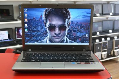 Лот: 16241856. Фото: 1. Samsung NP355U4C (14"/AMD A10-4600M... Ноутбуки