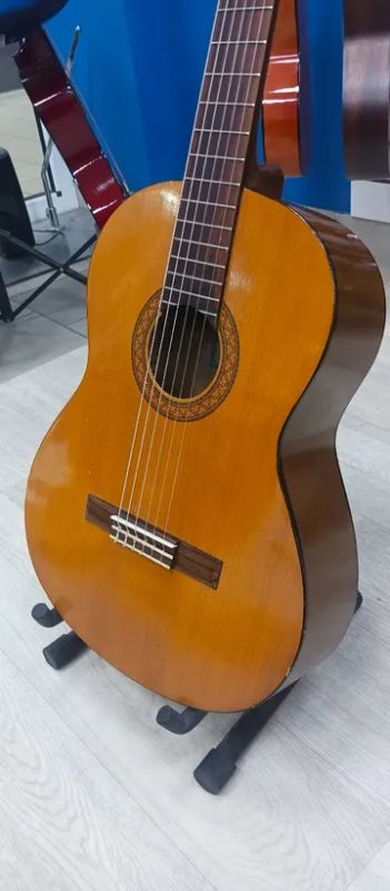 Лот: 25333080. Фото: 1. Классическая гитара Yamaha C40... Гитары