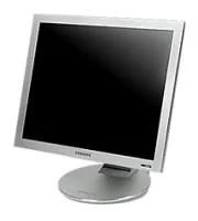 Лот: 3820834. Фото: 1. Samsung SyncMaster 173P. ЖК-мониторы
