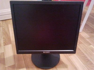 Лот: 2409673. Фото: 1. Монитор TFT 17" Sony. ЖК-мониторы