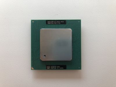 Лот: 25548850. Фото: 1. Intel Pentium 3 1000MHz (SL5FQ... Процессоры