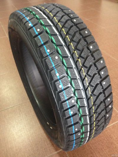 Лот: 13837986. Фото: 1. 205/55 R16 Viatti Brina Nordico... Шины