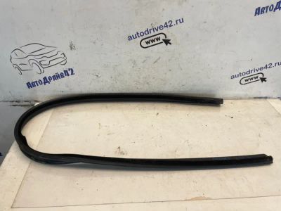 Лот: 23606648. Фото: 1. уплотнитель крыши Renault Duster... Другое (автозапчасти)