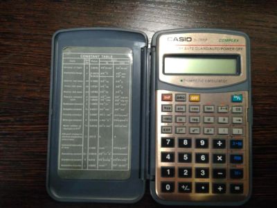 Лот: 11216711. Фото: 1. Калькулятор Casio FX-1800P. Калькуляторы