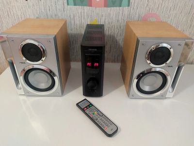 Лот: 20282984. Фото: 1. Колонки Aiwa с усилителем Microlab... Акустические системы