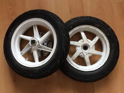 Лот: 9242477. Фото: 1. Литьё с резиной для Honda dio... Другое (шины, диски)