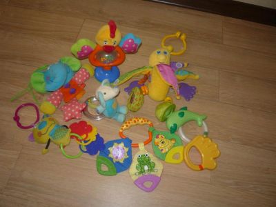 Лот: 3415125. Фото: 1. Игрушки одним лотом. Для младенцев