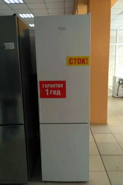 Лот: 14229104. Фото: 1. Холодильник hotpoint-ariston hf... Холодильники, морозильные камеры