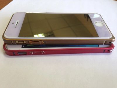 Лот: 5048869. Фото: 1. Металлический бампер для iPhone... Чехлы, бамперы