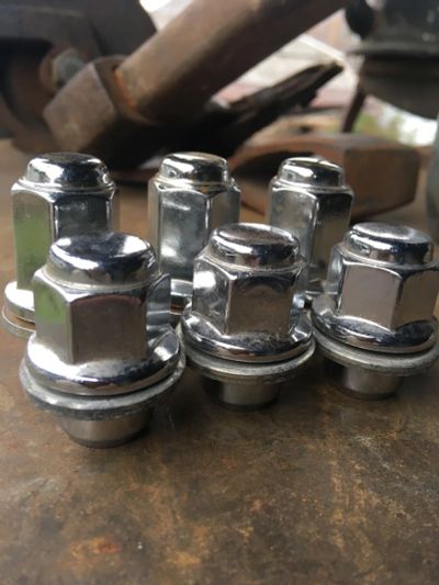Лот: 24354233. Фото: 1. Гайка колесая Toyota 9094201033. Секретки, гайки, проставки