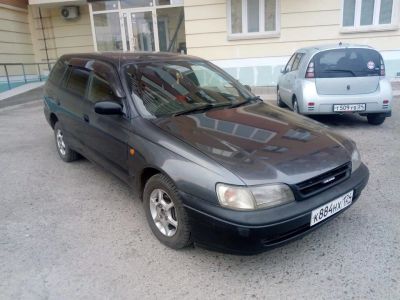 Лот: 14019171. Фото: 1. Toyota caldina. Автомобили