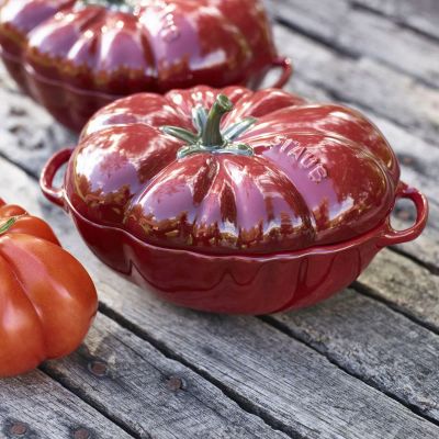 Лот: 24939721. Фото: 1. Кокот Staub Ceramic Помидор 19см... Кастрюли