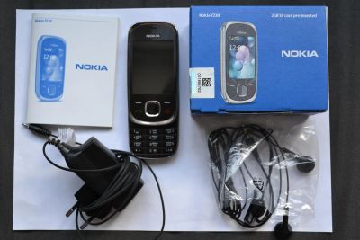 Лот: 2996357. Фото: 1. Nokia 7230. Кнопочные мобильные телефоны