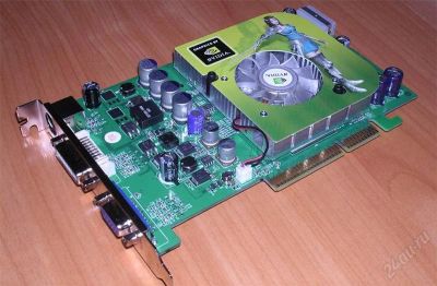 Лот: 1910844. Фото: 1. Palit GeForce 6600 GT AGP. Видеокарты