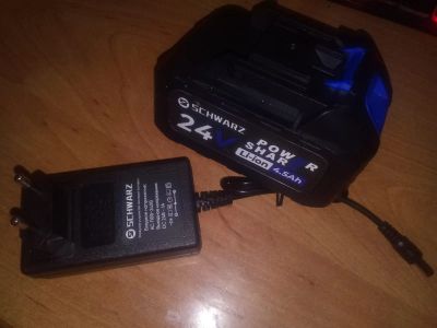 Лот: 23958872. Фото: 1. Аккумулятор makita 18v 5ah. Электроинструмент