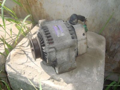 Лот: 5872312. Фото: 1. Генератор Honda с двигателя ZC. Двигатель и элементы двигателя