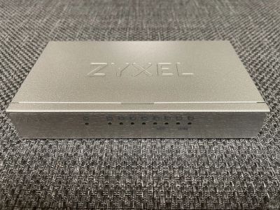 Лот: 18017334. Фото: 1. Коммутатор Zyxel GS-108B v3 8... Коммутаторы