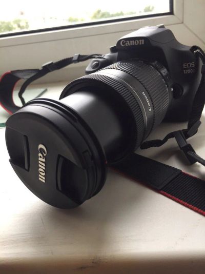 Лот: 10033550. Фото: 1. Продам Canon 1200D + kit 18-135mm. Цифровые зеркальные