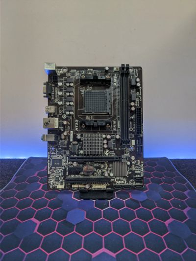 Лот: 25272975. Фото: 1. Материнская плата Gigabyte GA-78LMT-S2... Материнские платы
