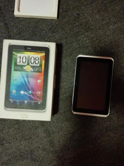 Лот: 7280955. Фото: 1. Htc Flayer не заряжается, в ремонте... Планшеты