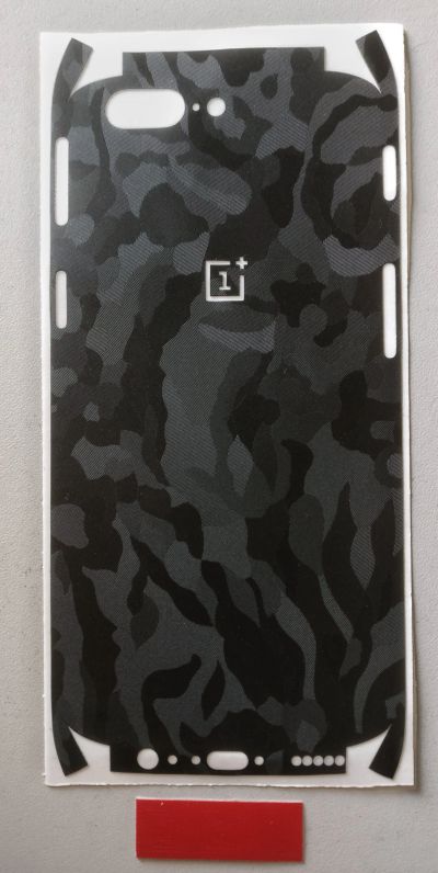 Лот: 11701536. Фото: 1. Виниловая наклейка dbrand на Oneplus... Защитные стёкла, защитные плёнки