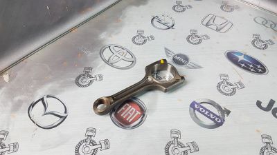 Лот: 23584114. Фото: 1. Шатун Peugeot 3008 EP6FDTM 0603... Двигатель и элементы двигателя