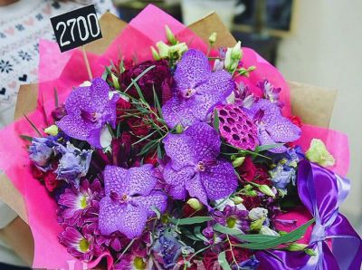 Лот: 7501316. Фото: 1. Сборный букет. Цветы на Щорса... Свежие цветы