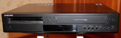 Лот: 16687313. Фото: 1. Samsung DVD-VR370 ДВД + видеомагнитофон. DVD, Blu-Ray плееры